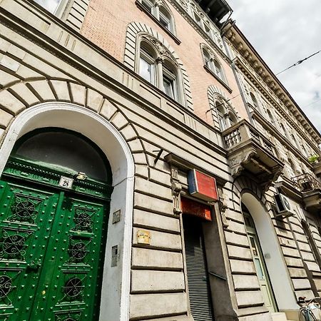 BpR Azure Desire Studio Budapest Exterior foto